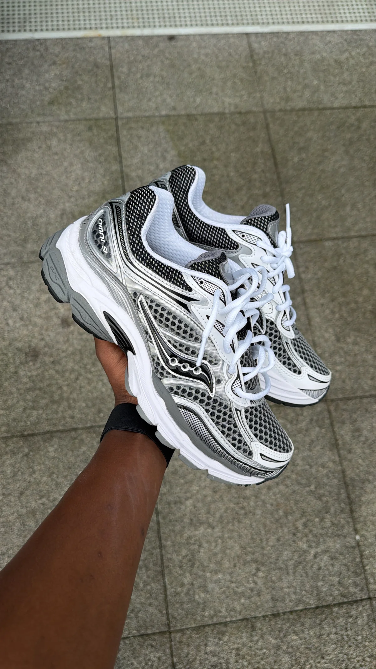 Saucony Progrid